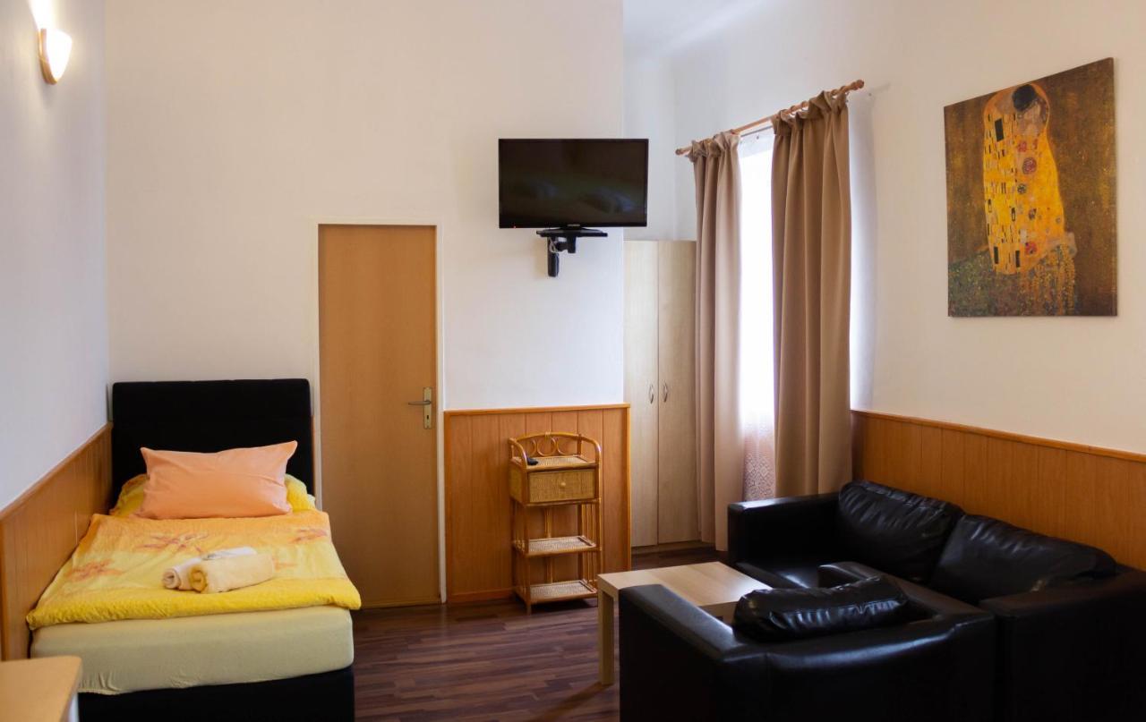 Hotel Rychta Netolice Luaran gambar