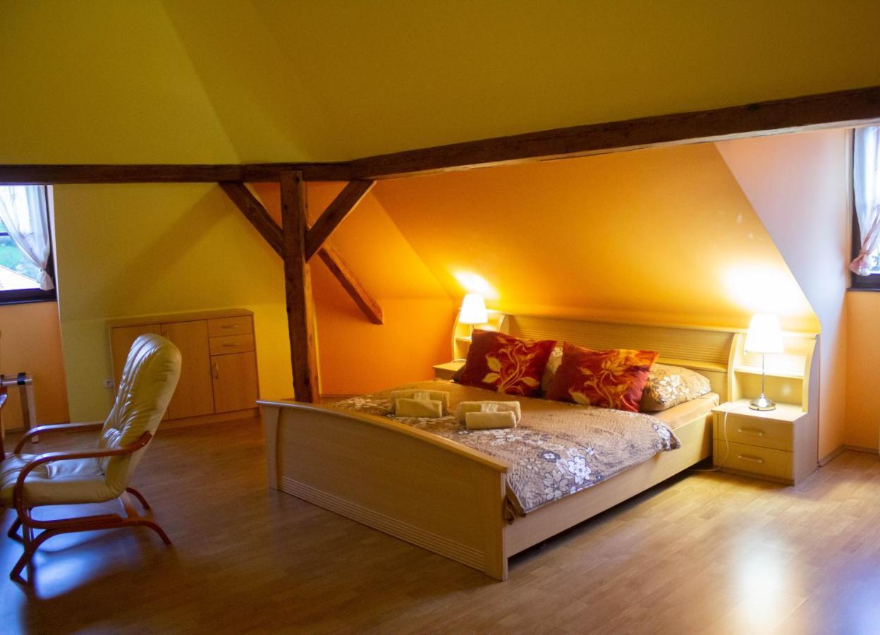 Hotel Rychta Netolice Luaran gambar